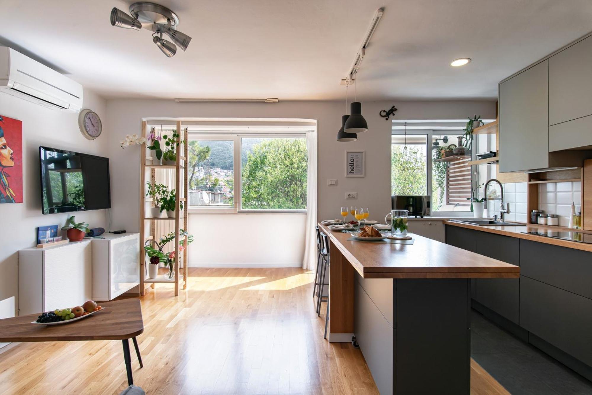 Modern & Spacious 1Bdr Flat In Central Dubrovnikアパートメント エクステリア 写真